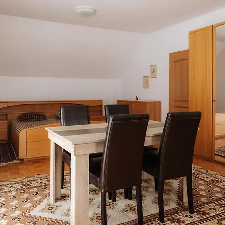 House Anika